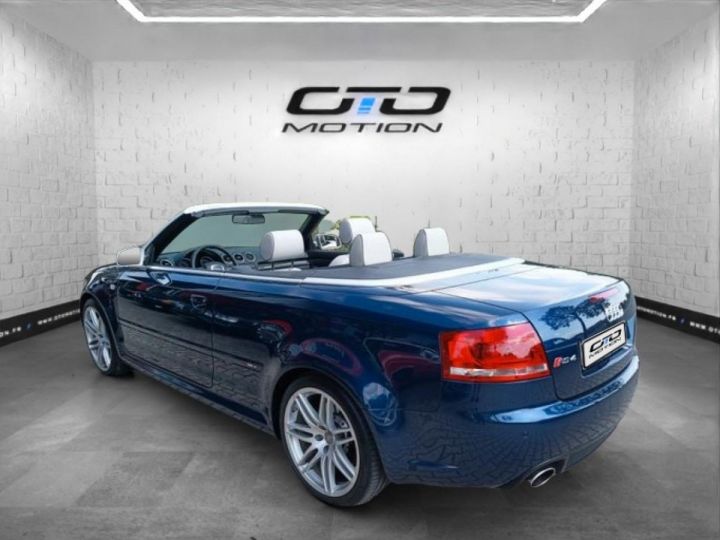 Audi RS4 CABRIOLET 42 V8 420 Quattro - 5