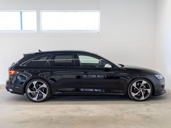 Audi RS4 V6 29 TFSI Avant 450 Quattro Finition Full Black ACC Sièges chauffants Affichage tête haute  Garantie 12 mois Prémium - 2