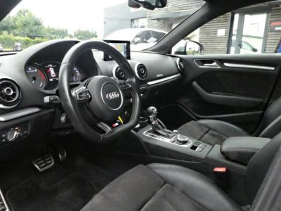 Audi S3 S 3 20 TFSI SPORTBACK QUATTRO 300 S TRONIC   - 4