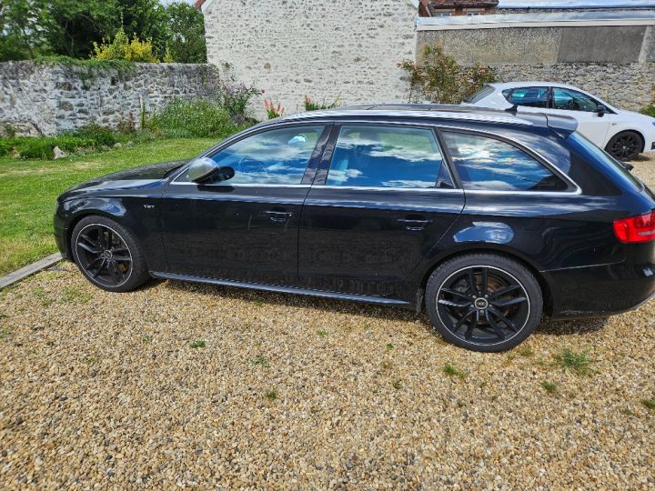 Audi S4 Avant Quattro 3,0L V6 TFSI S-TRONIC - 1