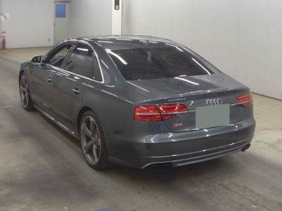 Audi S8   - 6