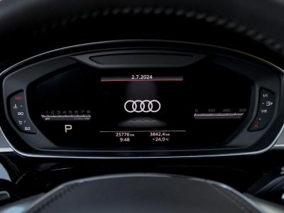 Audi S8 40 V8 TFSI 571ch quattro tiptronic   - 13