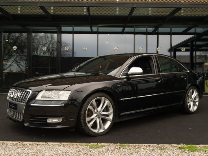 Audi S8 V10 - 1