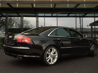 Audi S8 V10   - 6