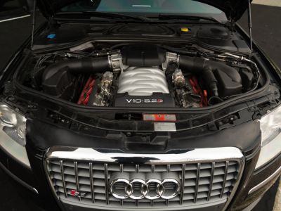 Audi S8 V10   - 26