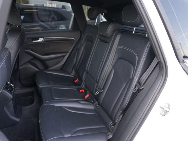 Audi SQ5 AUDI SQ5 30 V6 326Ch QUATTRO TIPTRONIC 8 - GARANTIE 12 MOIS - Entretiens à Jour - Très Bon état - Caméra De Recul - Sièges Chauffants Et électriques - 26