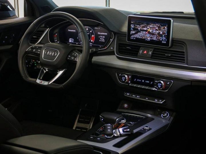 Audi SQ5 QUATTRO/HUD/PANO/FULL OPTIONS - 17