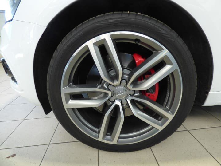 Audi SQ5 V6 30 BiTDI Plus 340 Quattro Tiptronic 8 - 29