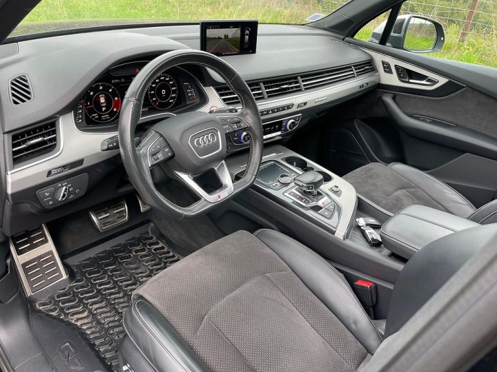 Audi SQ7 40 TDI V8 435ch QUATTRO - 9